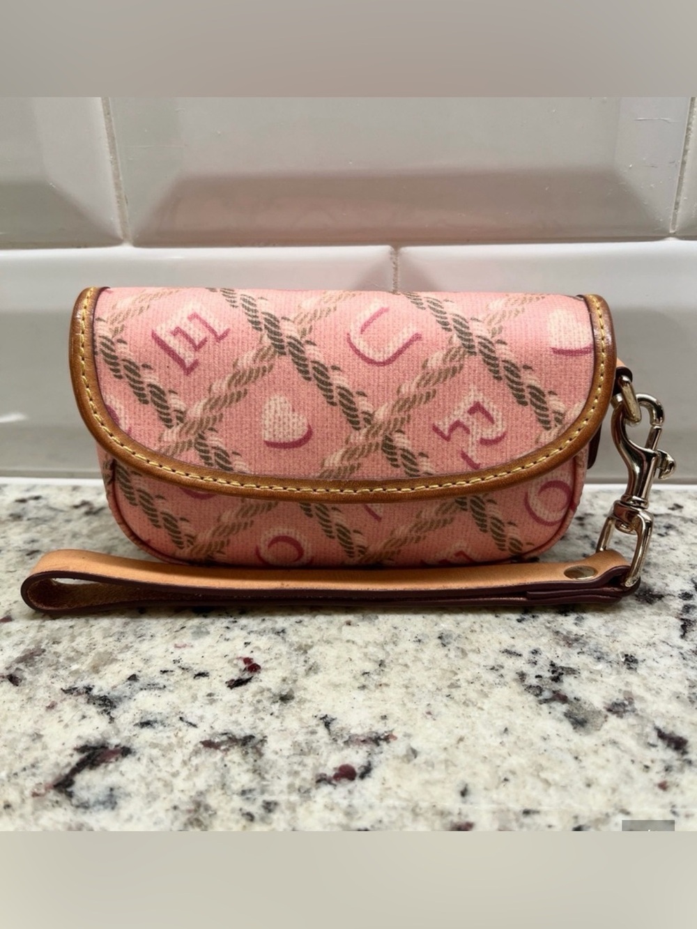 Dooney & Bourke Wristlet EUC